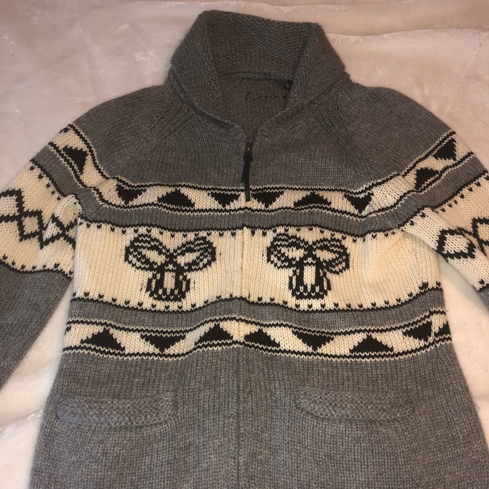TNA Aritzia Lambswool Sweater